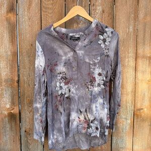 CHARLIE B Women’s Floral Gray Pink Blouse V Neck Buttons Long Sleeve Size Small